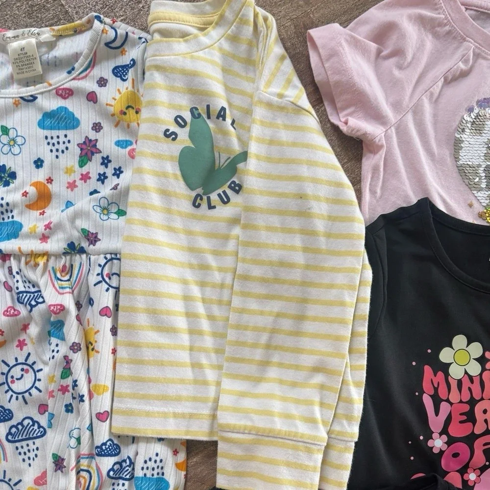 Girls Clothing bundle Size 4/5 - Picture 5 of 7